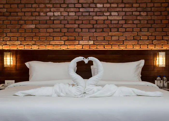 Dolmaling - For Cause Hotel 4*