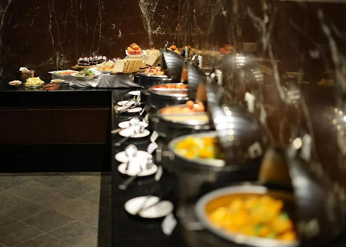 Dolmaling - For Cause Hotel
